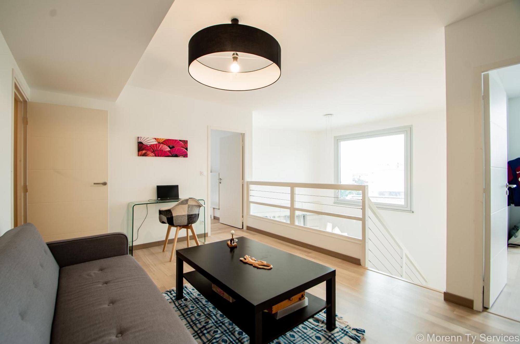 Triplex Terrasse Proche Metro - Ty Ar Mabilay Apartment แรนส์ ภายนอก รูปภาพ